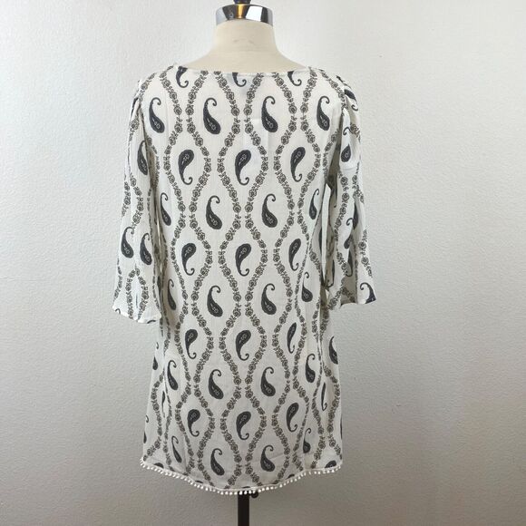 Yak & Yeti Tunic Blouse Top Small White Gray Paisley 3/4 Sleeves Boho Peasant - Picture 6 of 8